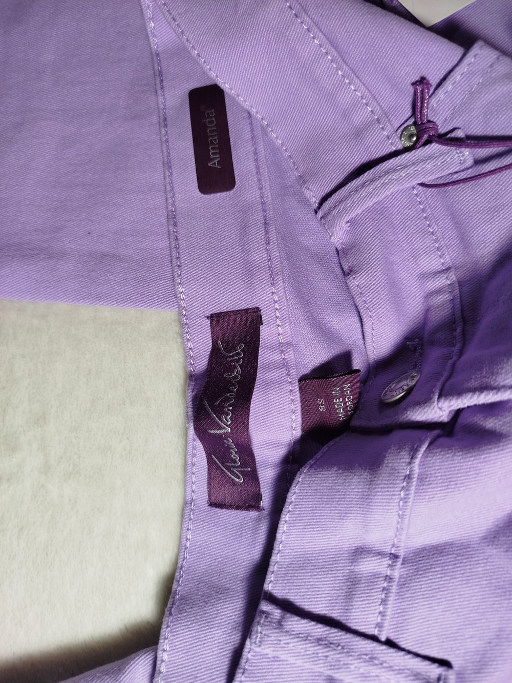 Gloria Vanderbilt Women’s Lavender Straight Leg Pants Size 8S New - Picture 9 of 10